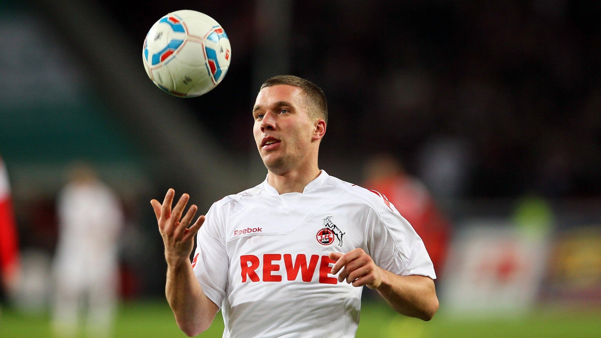 Kaiyun官方登录入口-卡尔霍特认可德保利表现，佛罗伦萨中场稳定发挥